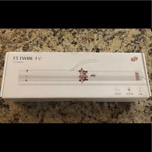 T3 Curling Iron
